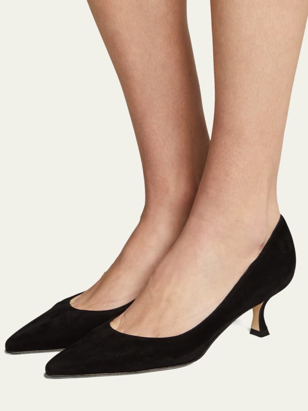MANOLO BLAHNIK Srila Suede Low-Heel Pump Sz 37.5